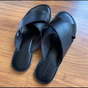 Banana Republic Criss Cross Sandals